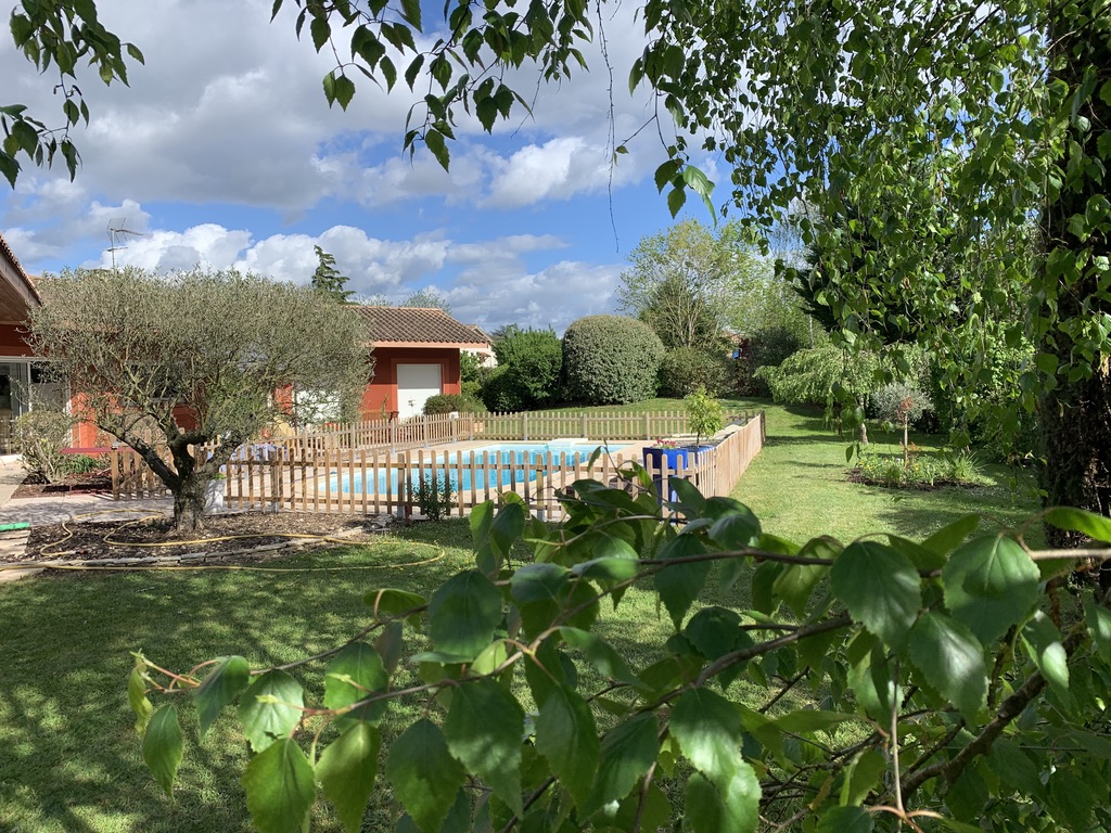 Jardin et piscine - Villa Abricotta Espaces extérieurs location Toulouse